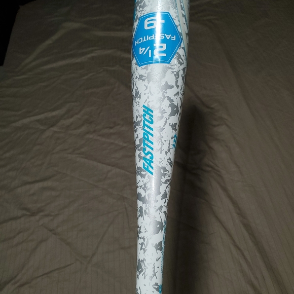 Great bat - Picture 2 of 7